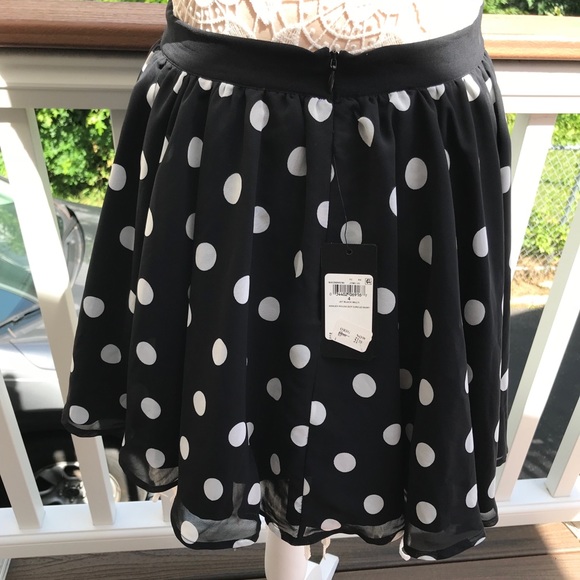 Guess Flared black and white polka dot skirt - Picture 2 of 4